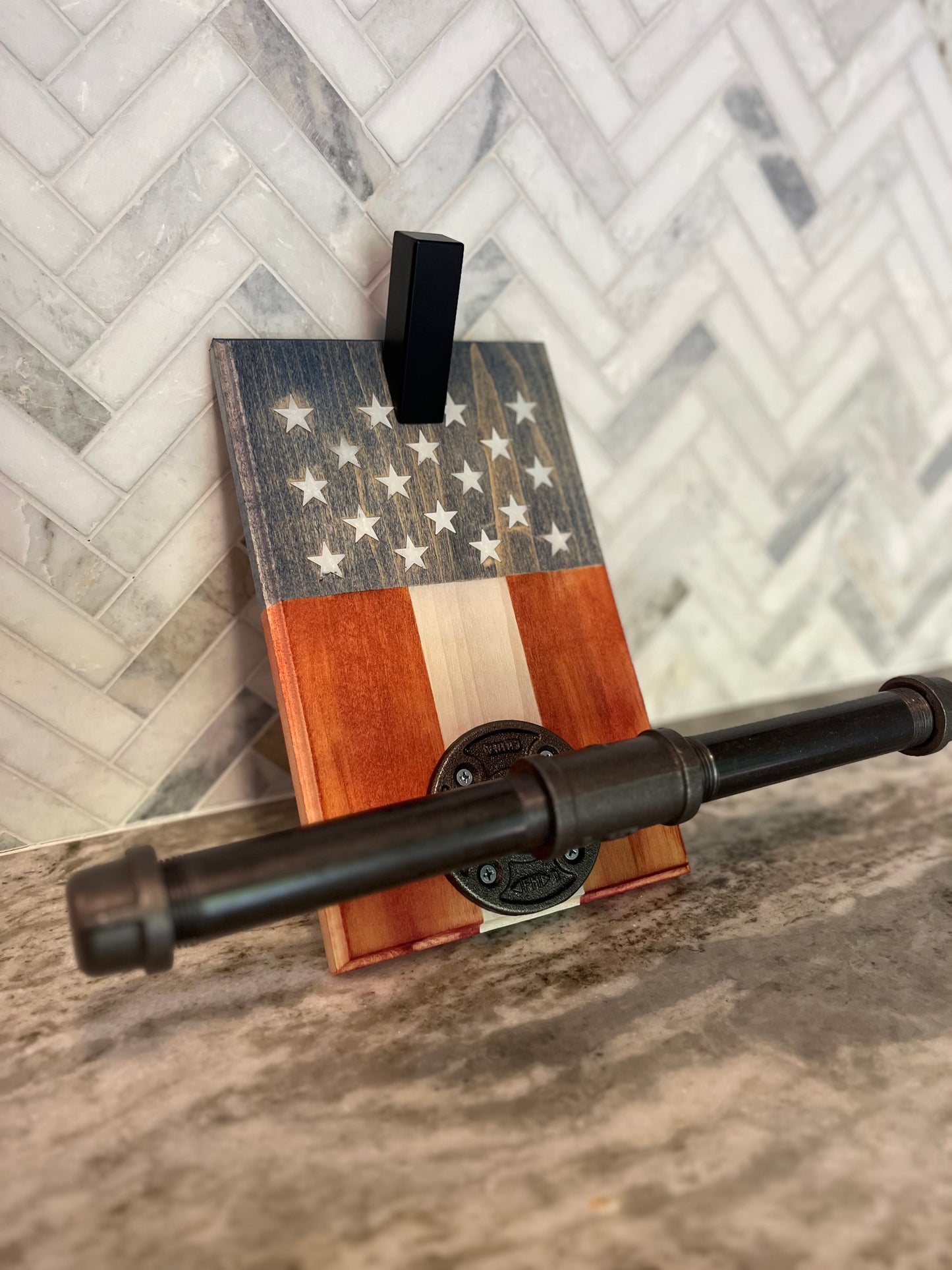 American Flag Kit Hanger